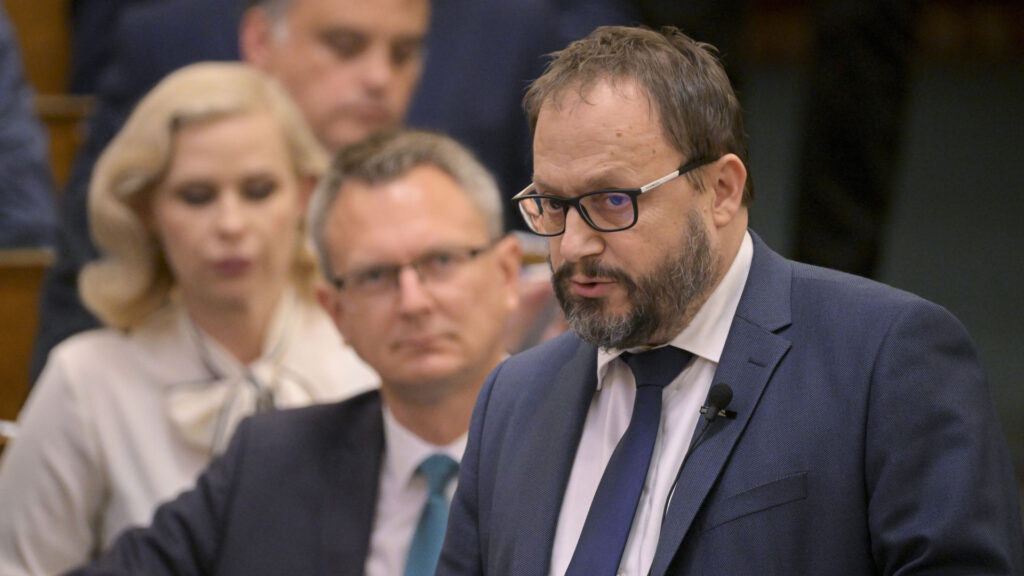 A Tisza-kormány pénzügyminisztere a vagyonadóról és gazdasági tervekről