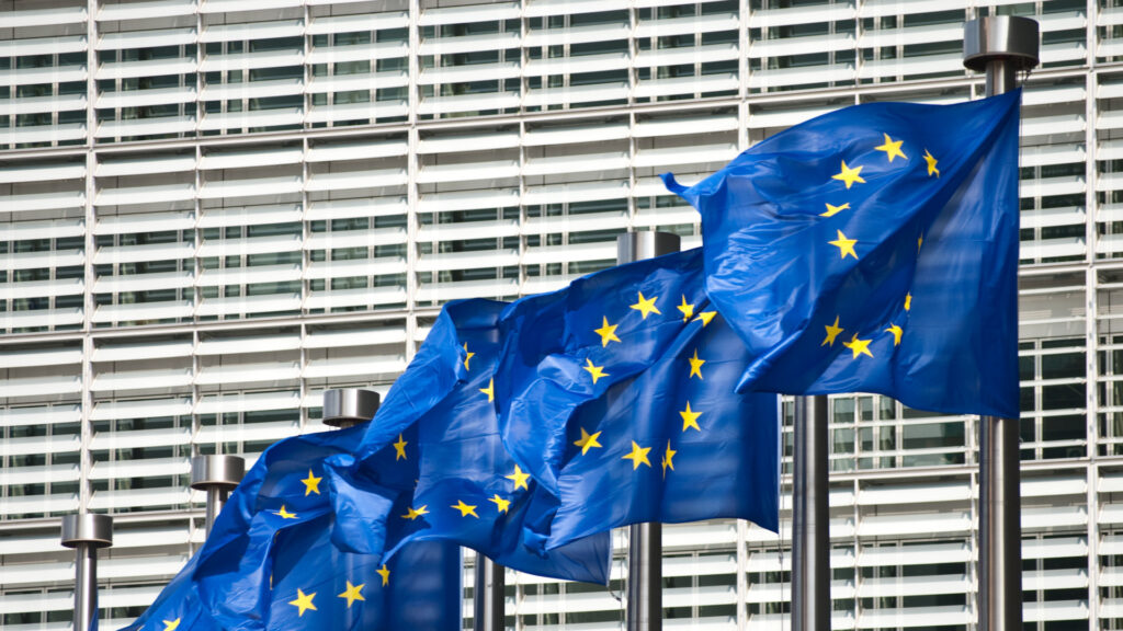 Az EU lemaradt az innovációban? Nobel-díjasok vitáztak Európa gazdasági gondjairól