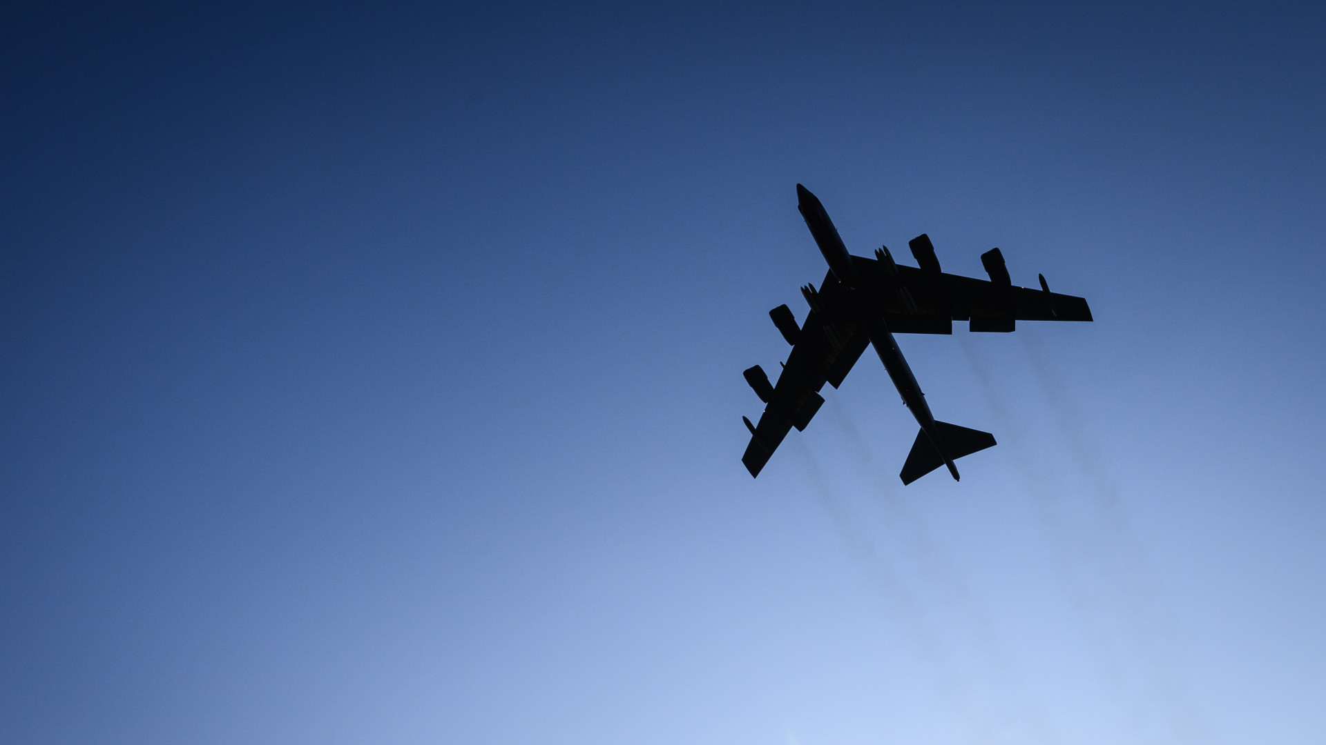 Egyre többet tudni, miért zuhant le Amerika B-52H Stratofortress stratégiai nukleáris bomb