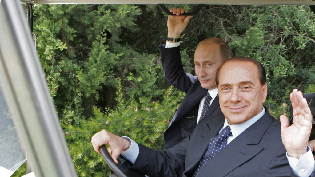 Eladták Silvio Berlusconi szardíniai luxusvilláját egy katari cégnek
