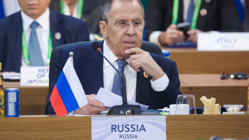 Lavrov: Diplomáciai úton is lezárulhat az ukrajnai háború