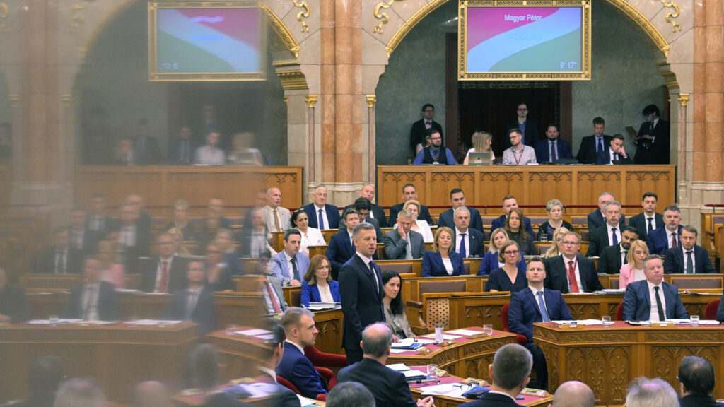 Magyar Péter határidőt szabott az ügyészségnek, bejelentések jönnek