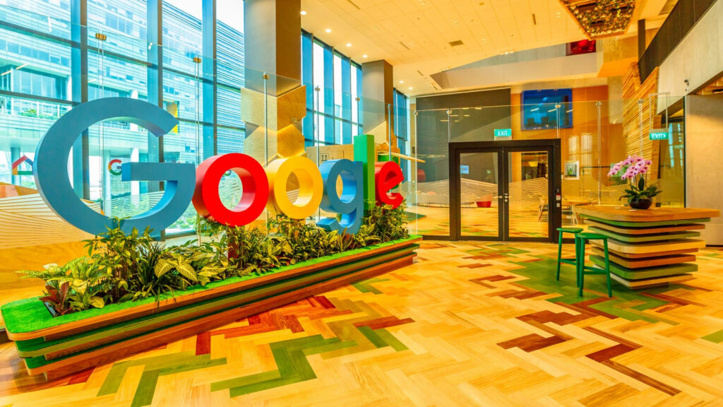 Nobel-díjas AI-kutató távozik a Google-tól, rivális céghez igazol