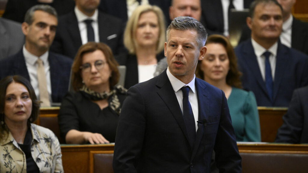 Tisza-kormány: Vizsgálat az aranykonvoj ügyében, rendkívüli ülés az uniós forrásokért