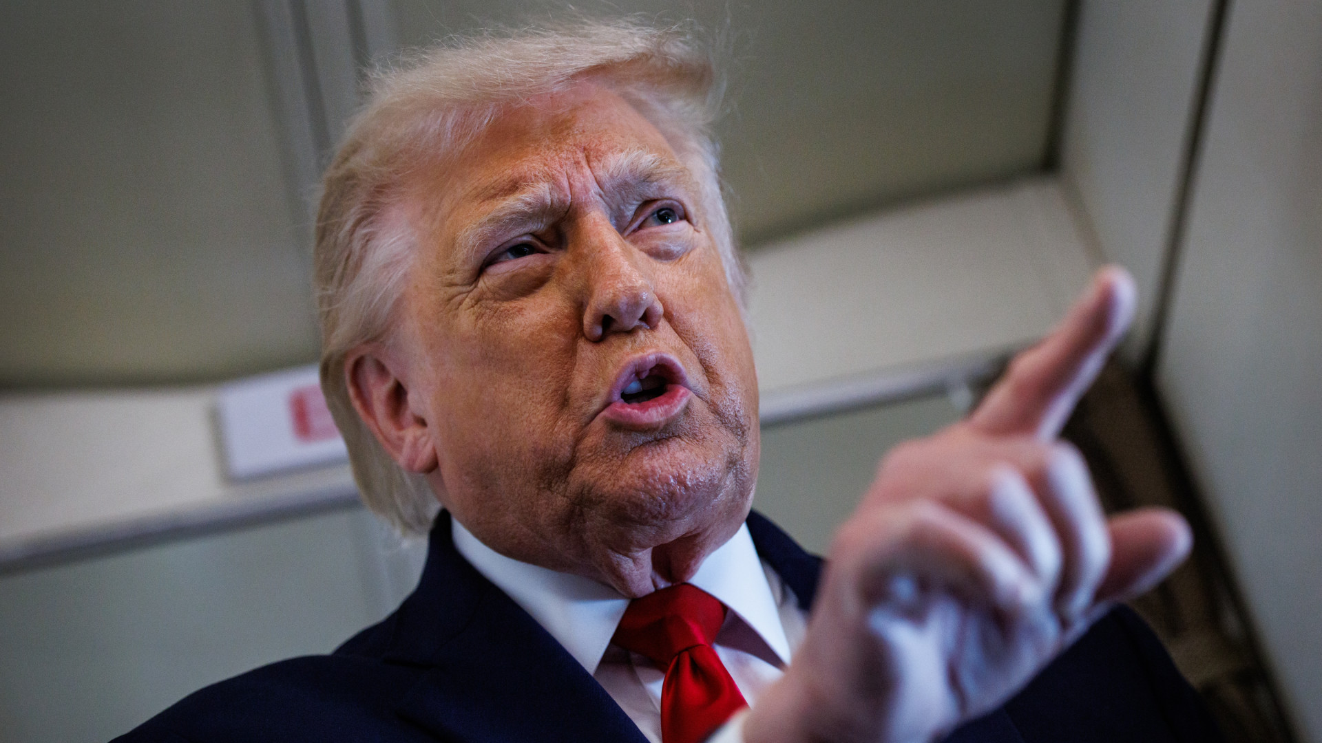 Trump: Az izraeli támadás veszélyezteti az Iránnal tervezett békét